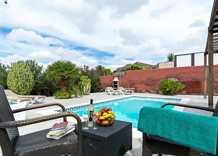 别墅 Valentina Private Pool By Pvl *